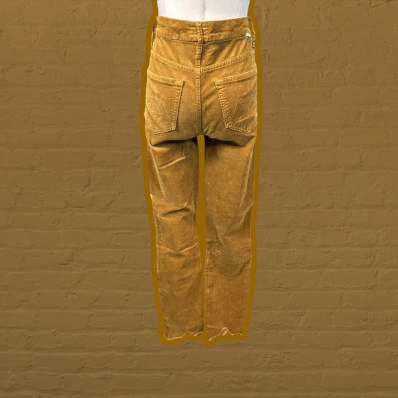 MOTHER Denim ‘High Waisted Looker Ankle Chew’ Corduroy Pant in “Okra” Size 24 - Picture 11 of 16